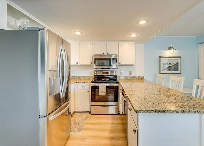 Walkable W/ Water View In Ocean City! Ocean City