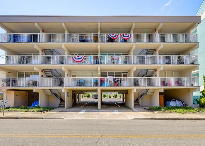 Walkable W/ Water View In Ocean City! Ocean City